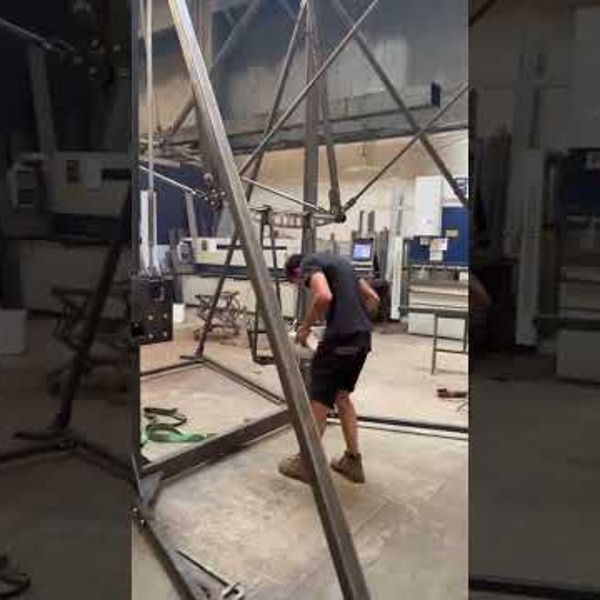 Tour Eiffel Toboggan (Vidéo 2)