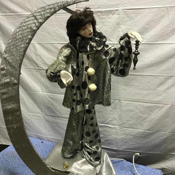 Pierrot et la lune