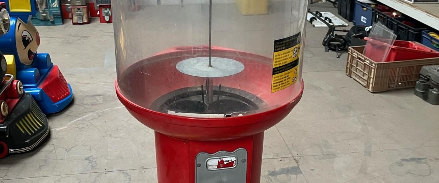 Distributeur de boules surprise