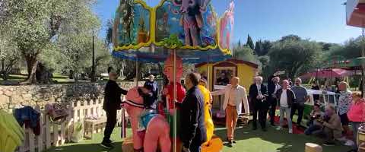 Carrousel Moya (vid&eacute;o)
